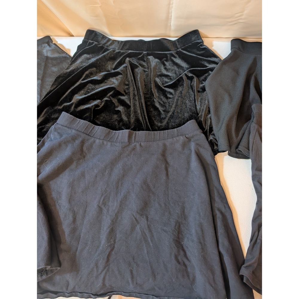 Lot of 6 Black Skirts – Various Styles & Sizes Forever 21, Hot Topic, Report 21 - Picture 4 of 10